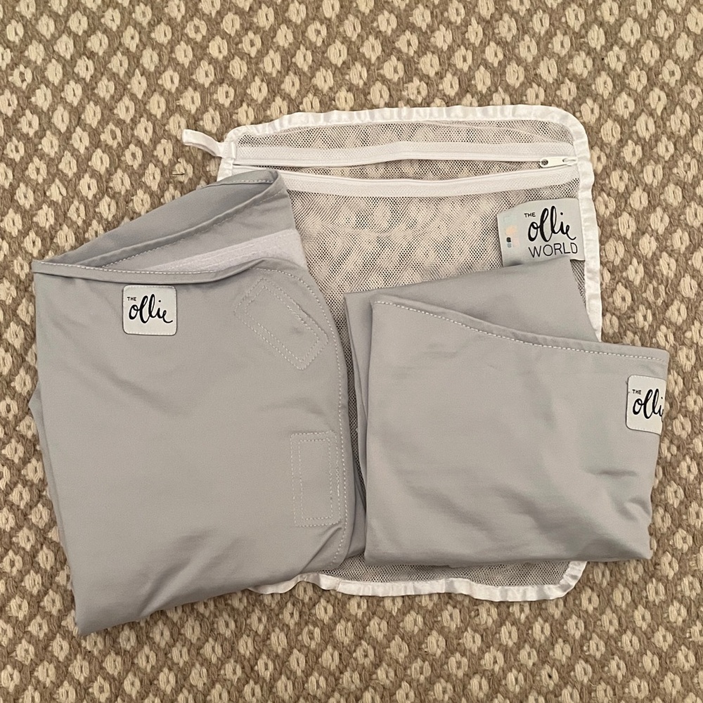 The Ollie World Kids Grey Swaddle and Wrap Set